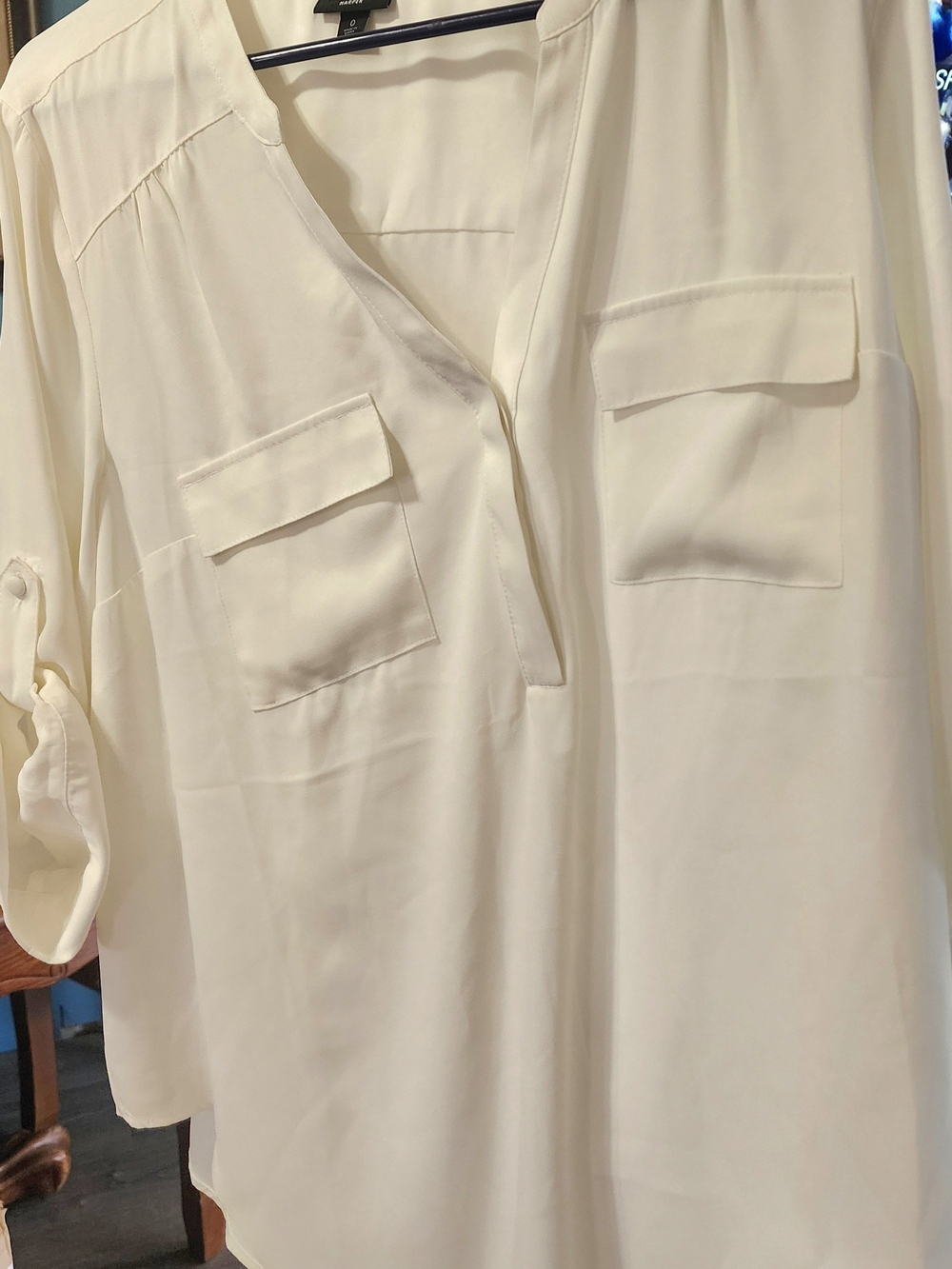 torrid Cream V-Neck Pocket Tunic Blouse Sz 0